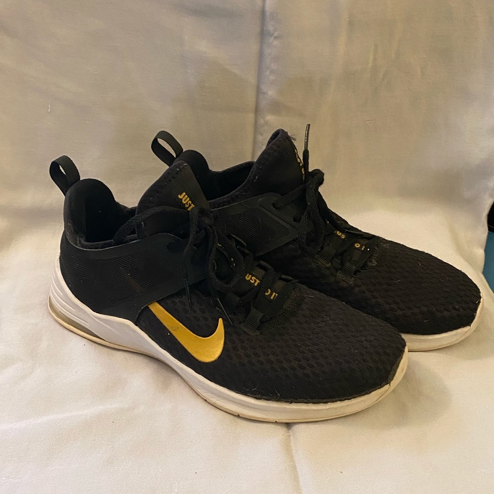 Nike Air Max Bella TR 2 Metallic Gold